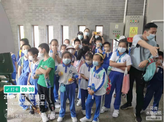 三盛環(huán)?？萍紨y手學(xué)校，開(kāi)啟不一樣的“垃圾減量日”